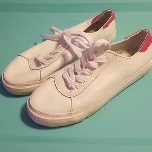SALE! 🎉 3/$10 Women's Size 8 Gap Shoes